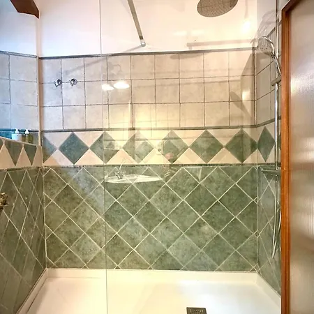La Indefinida Bed & Breakfast *